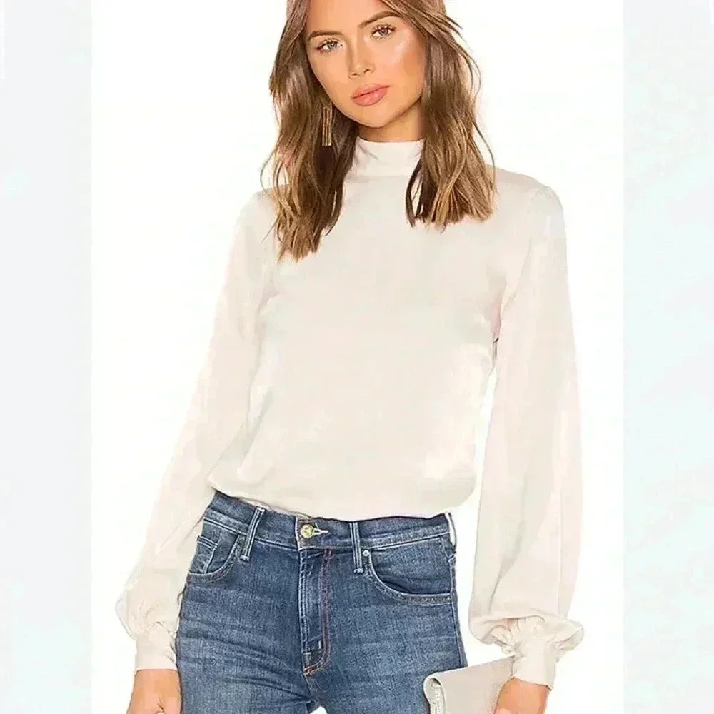 House of Harlow 1960 Revolve Faya blouse in ivory long sleeves size Small